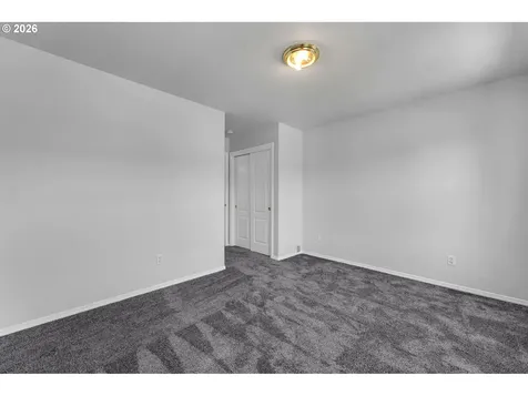 598 E Heritage Loop La Center WA 98629