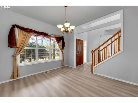 598 E Heritage Loop La Center WA 98629
