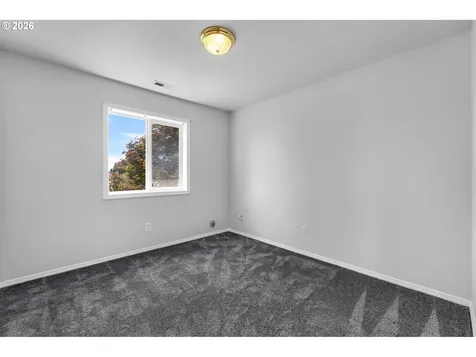598 E Heritage Loop La Center WA 98629