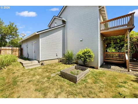 598 E Heritage Loop La Center WA 98629