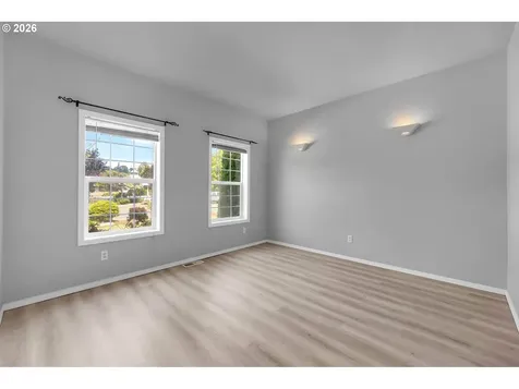 598 E Heritage Loop La Center WA 98629