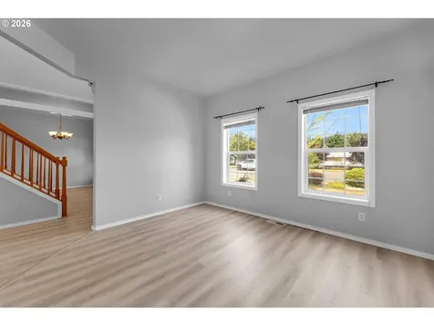 598 E Heritage Loop La Center WA 98629