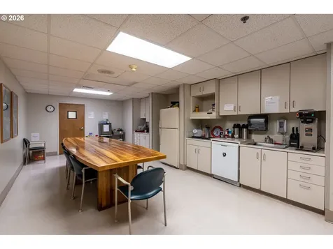 2699 N 17th Street Coos Bay OR 97420
