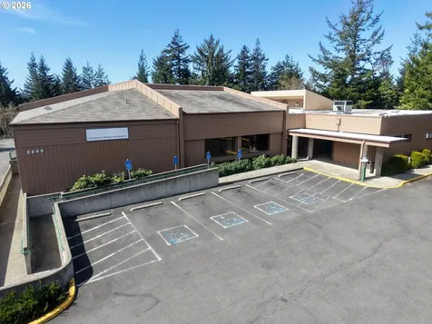2699 N 17th Street Coos Bay OR 97420