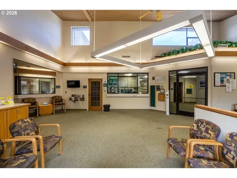 2699 N 17th Street Coos Bay OR 97420
