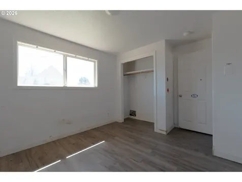 544 SW 1st Street Sheridan OR 97378