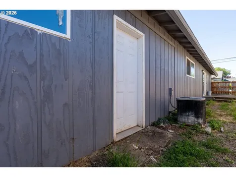 544 SW 1st Street Sheridan OR 97378