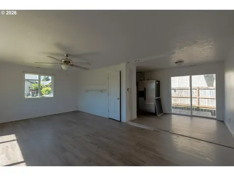 544 SW 1st Street Sheridan OR 97378
