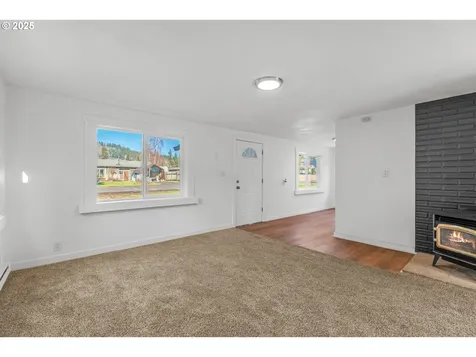 1386 G Street Washougal WA 98671