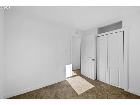 1386 G Street Washougal WA 98671