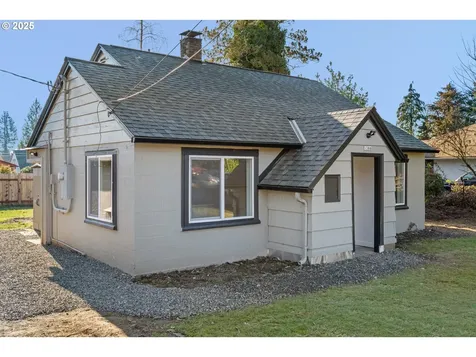 1386 G Street Washougal WA 98671