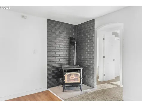 1386 G Street Washougal WA 98671
