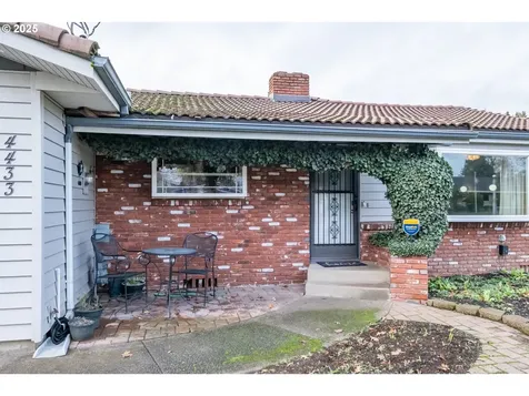 4433 41st Avenue NE Salem OR 97305