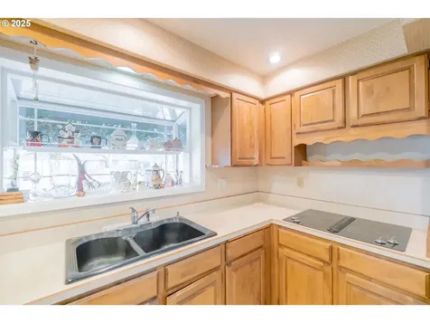 4433 41st Avenue NE Salem OR 97305