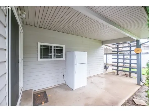 4433 41st Avenue NE Salem OR 97305