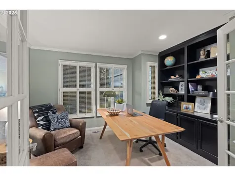 725 Oak Meadow Court Lake Oswego OR 97034
