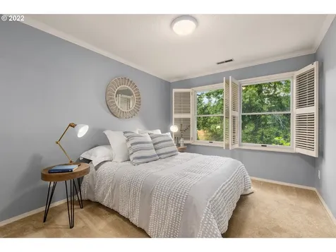 725 Oak Meadow Court Lake Oswego OR 97034