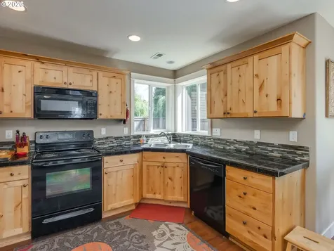 697 SE Millright Court Mcminnville OR 97128