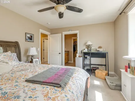697 SE Millright Court Mcminnville OR 97128