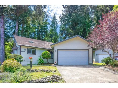 1825 NE Tide Avenue Lincoln City OR 97367