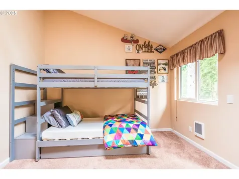 1825 NE Tide Avenue Lincoln City OR 97367