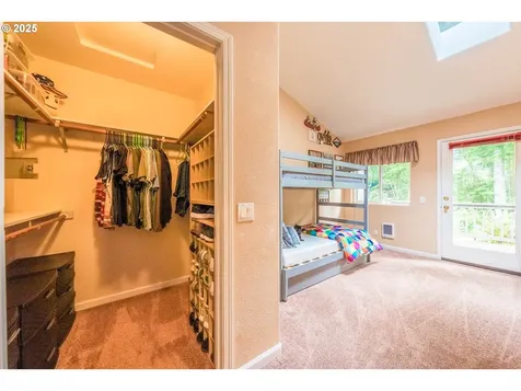 1825 NE Tide Avenue Lincoln City OR 97367