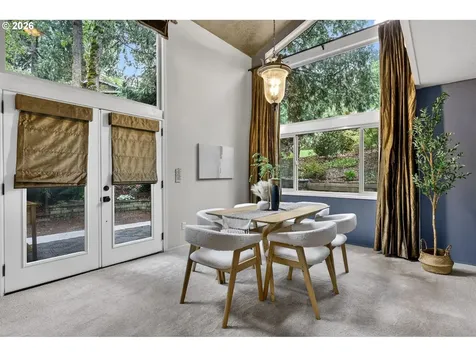 19451 Wilderness Drive West Linn OR 97068