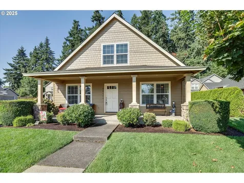 2011 N Redwood Street Canby OR 97013