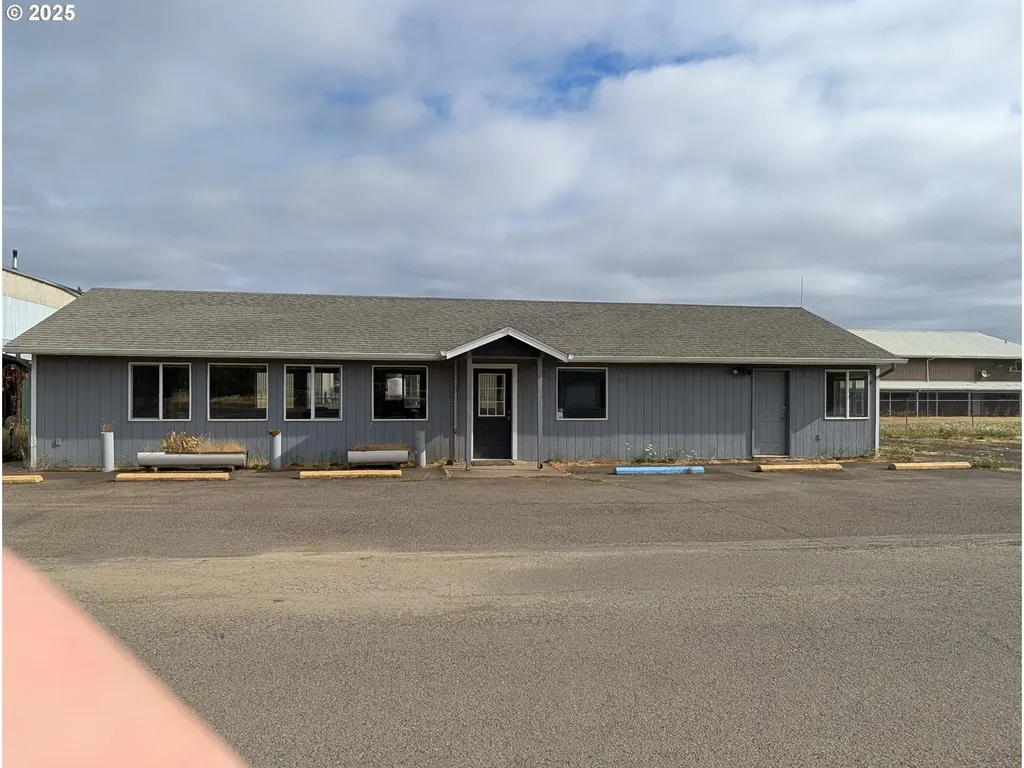 310 S 9th Street Philomath OR 97370