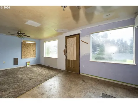 5418 A Street Springfield OR 97478