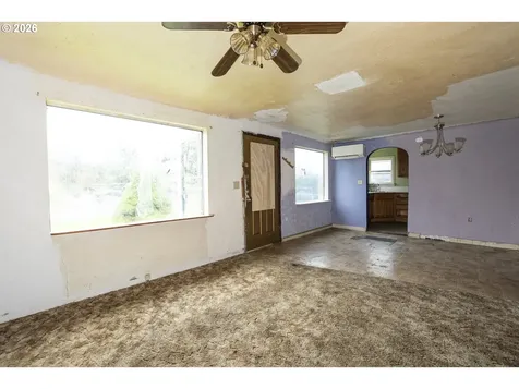 5418 A Street Springfield OR 97478