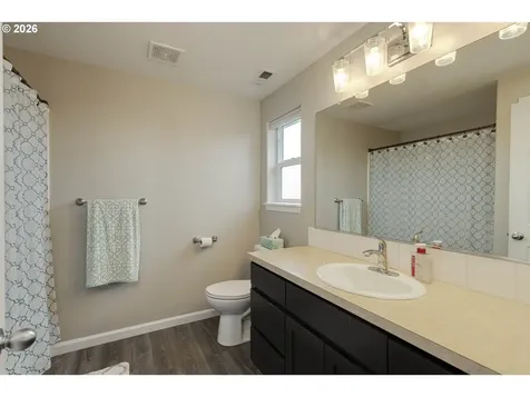 2149 NE Grandhaven Street Mcminnville OR 97128