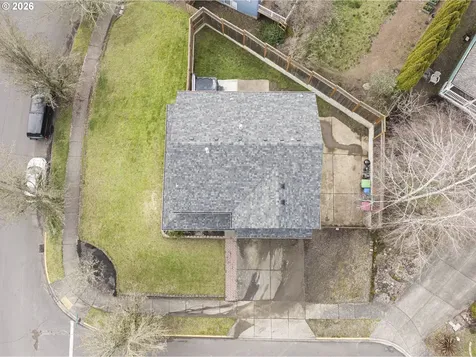 2149 NE Grandhaven Street Mcminnville OR 97128