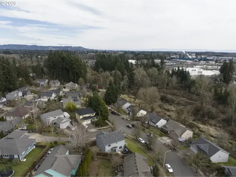 2149 NE Grandhaven Street Mcminnville OR 97128