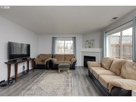 2149 NE Grandhaven Street Mcminnville OR 97128