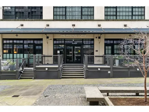 1400 NW Irving Street Portland OR 97209