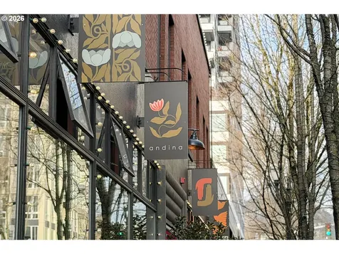 1400 NW Irving Street Portland OR 97209