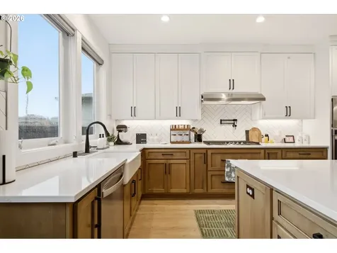 1320 S 44th Avenue Ridgefield WA 98642