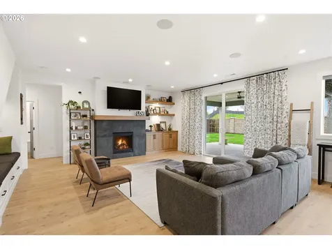 1320 S 44th Avenue Ridgefield WA 98642