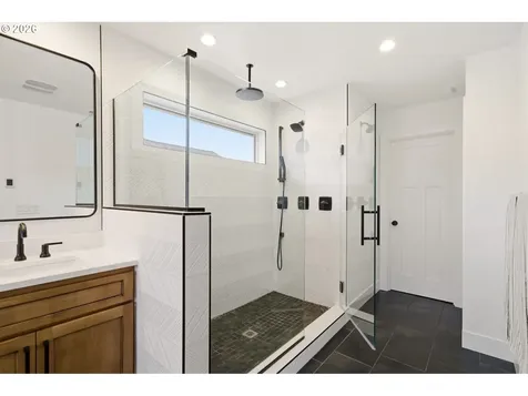 1320 S 44th Avenue Ridgefield WA 98642