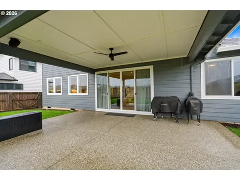1320 S 44th Avenue Ridgefield WA 98642
