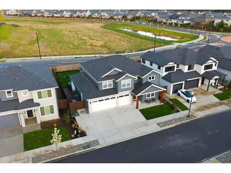 1320 S 44th Avenue Ridgefield WA 98642