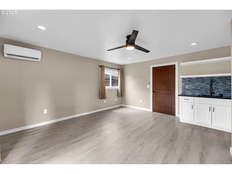 6612 NW 5th Avenue Vancouver WA 98665