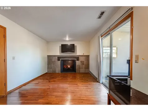 2811 NE 6th Street Gresham OR 97030