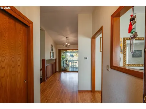 2811 NE 6th Street Gresham OR 97030