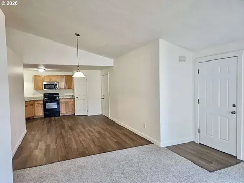 857 SE Maliah Avenue Madras OR 97741