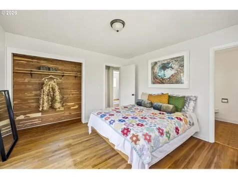 13334 SE Clay Street Portland OR 97233