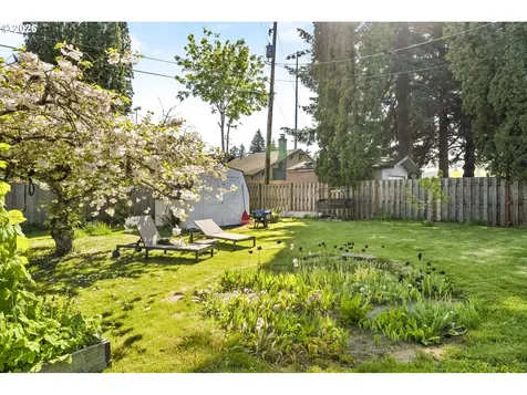 13334 SE Clay Street Portland OR 97233