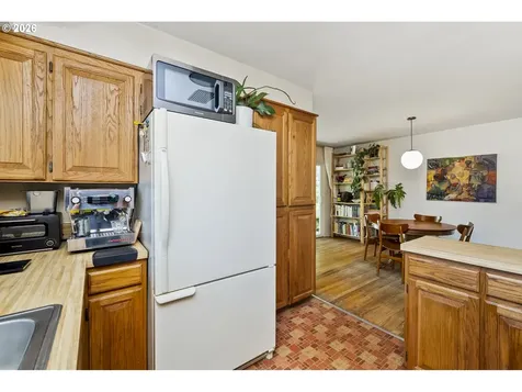 13334 SE Clay Street Portland OR 97233