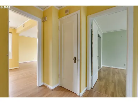 2702 SE 81st Avenue Portland OR 97206